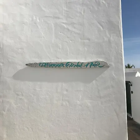 Romantic Casa Del Mar